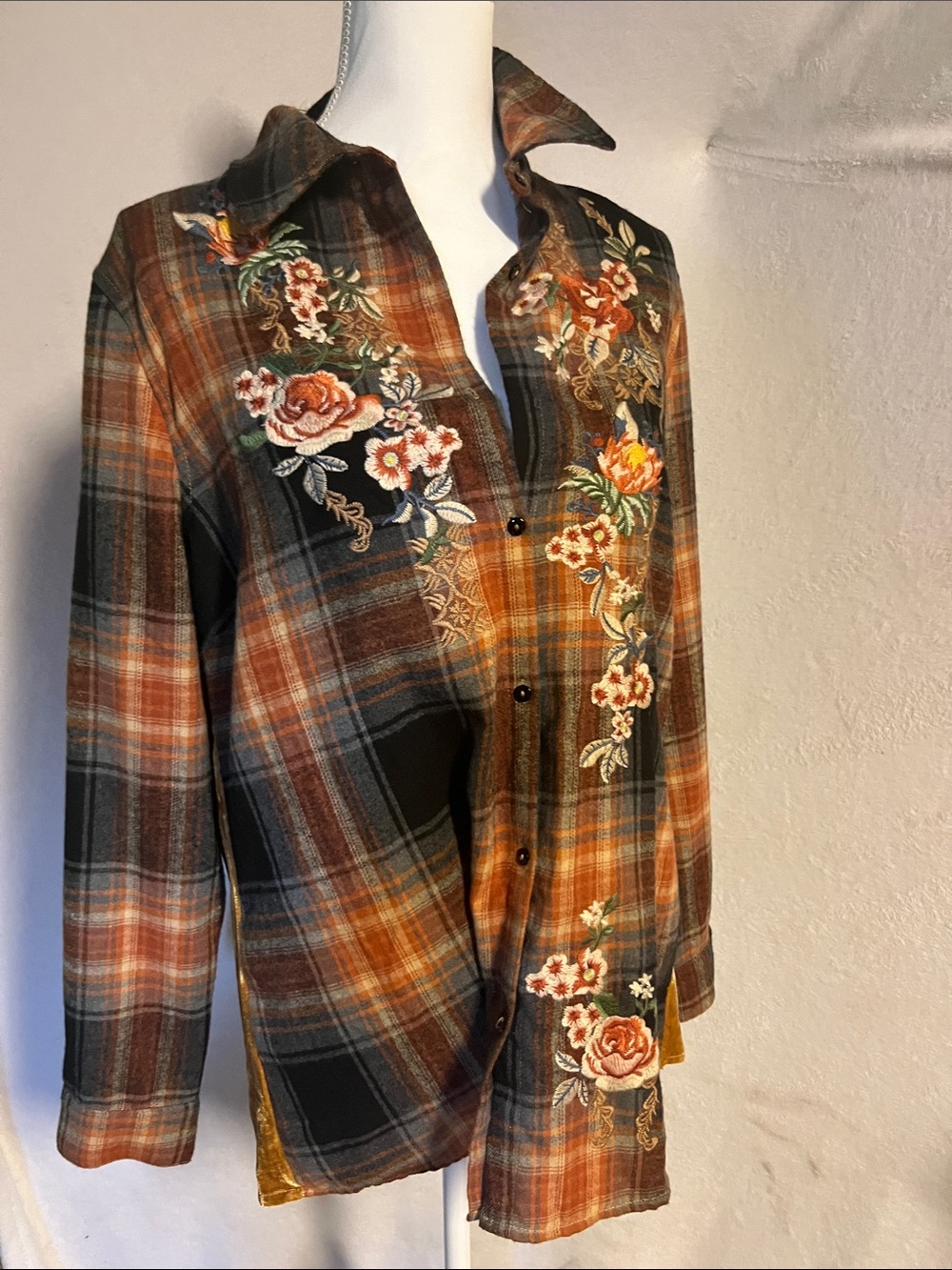 Floral Embroidered Brown Plaid Button-Down Shirt velvet back